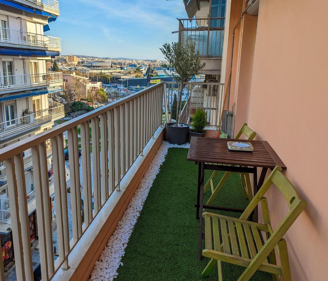 Charming 85Sqm Apartment With Panoramic City-Views Thessaloniki Exterior photo